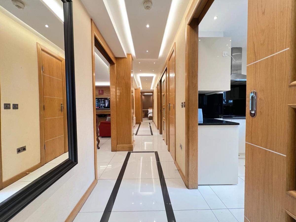 Spacious 3Br Flat With Ac 3 Ensuite Bidets Near Selfridges And Hyde Park Apartment London