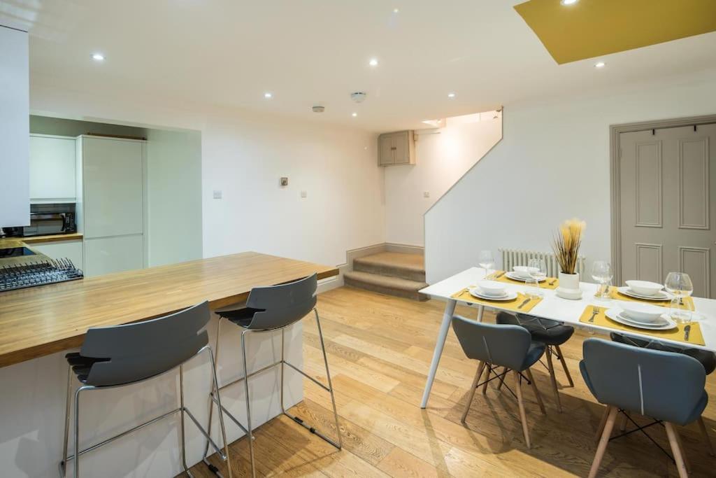 Superb Retreat Central Next Tube London
