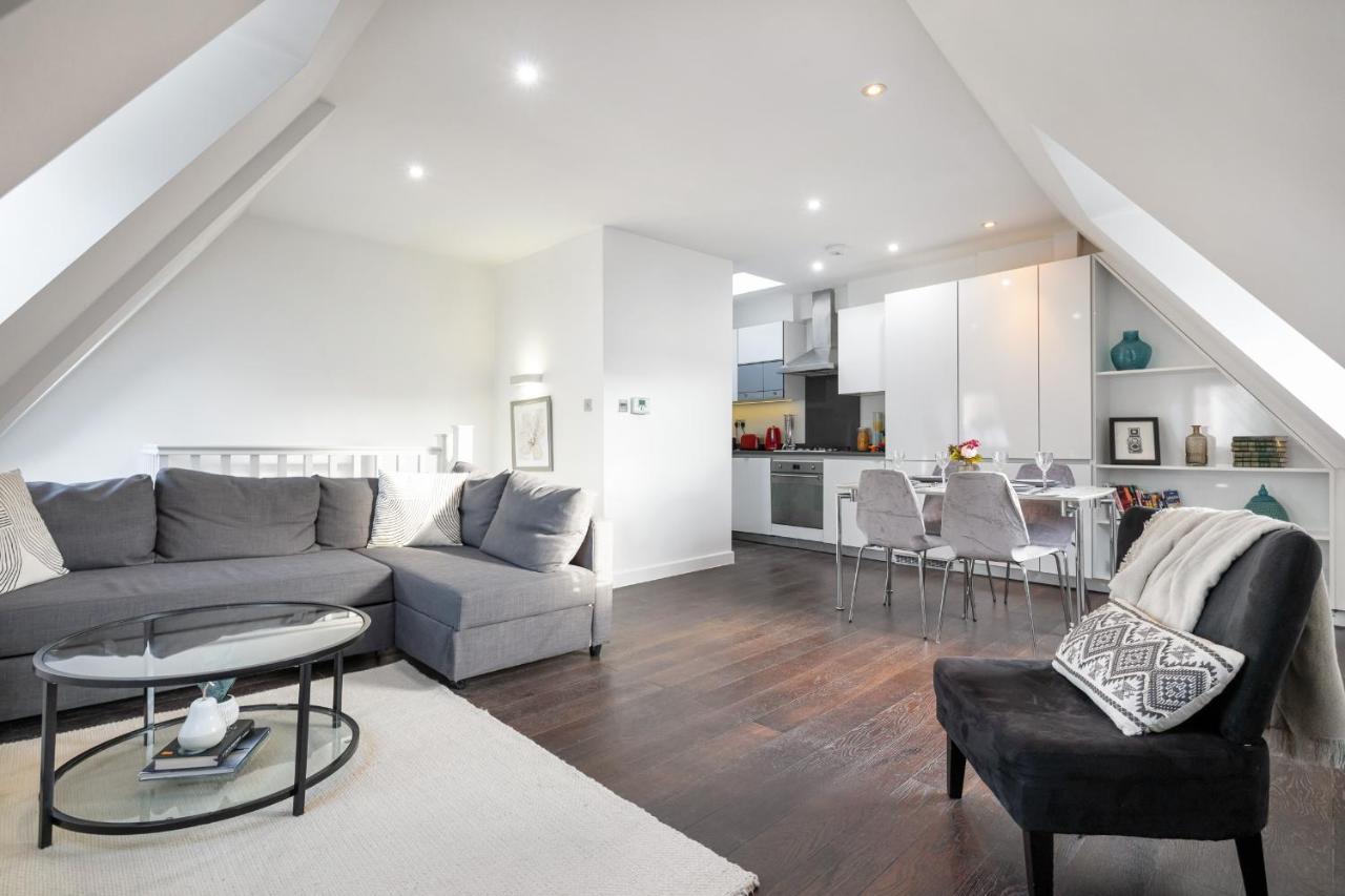 Farringdon/st Pancras Penthouse Apartment London
