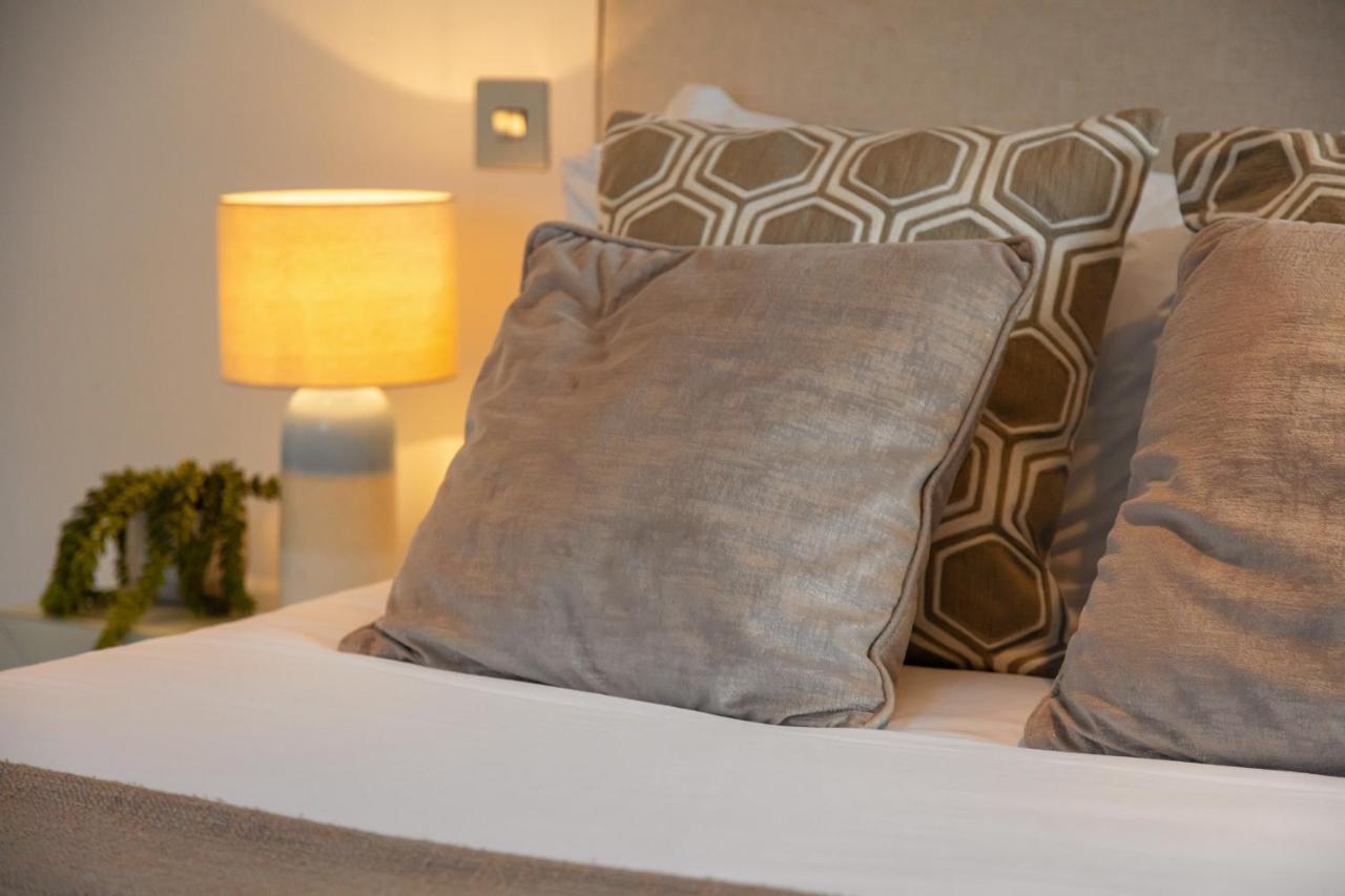 Farringdon/st Pancras Penthouse Apartment London