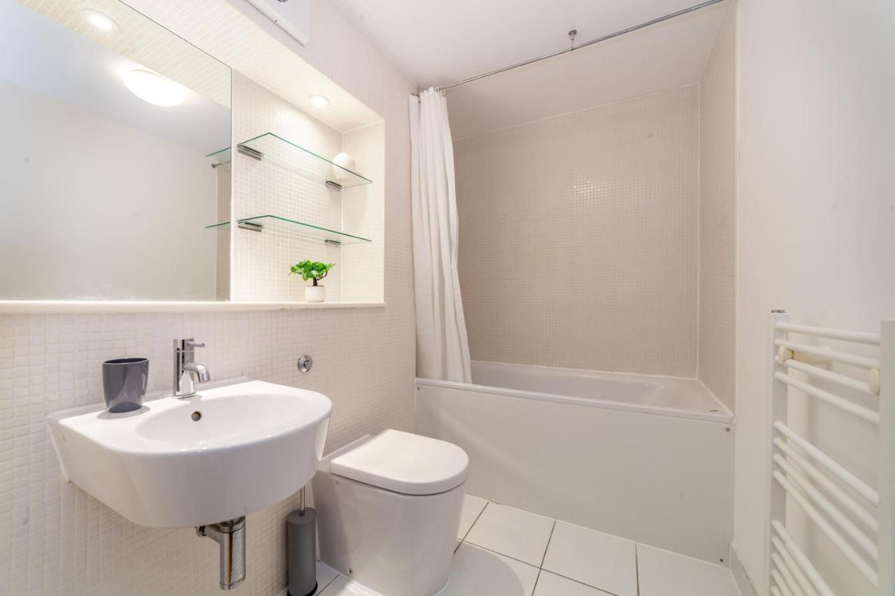 The Bridge Collection Apartment *
