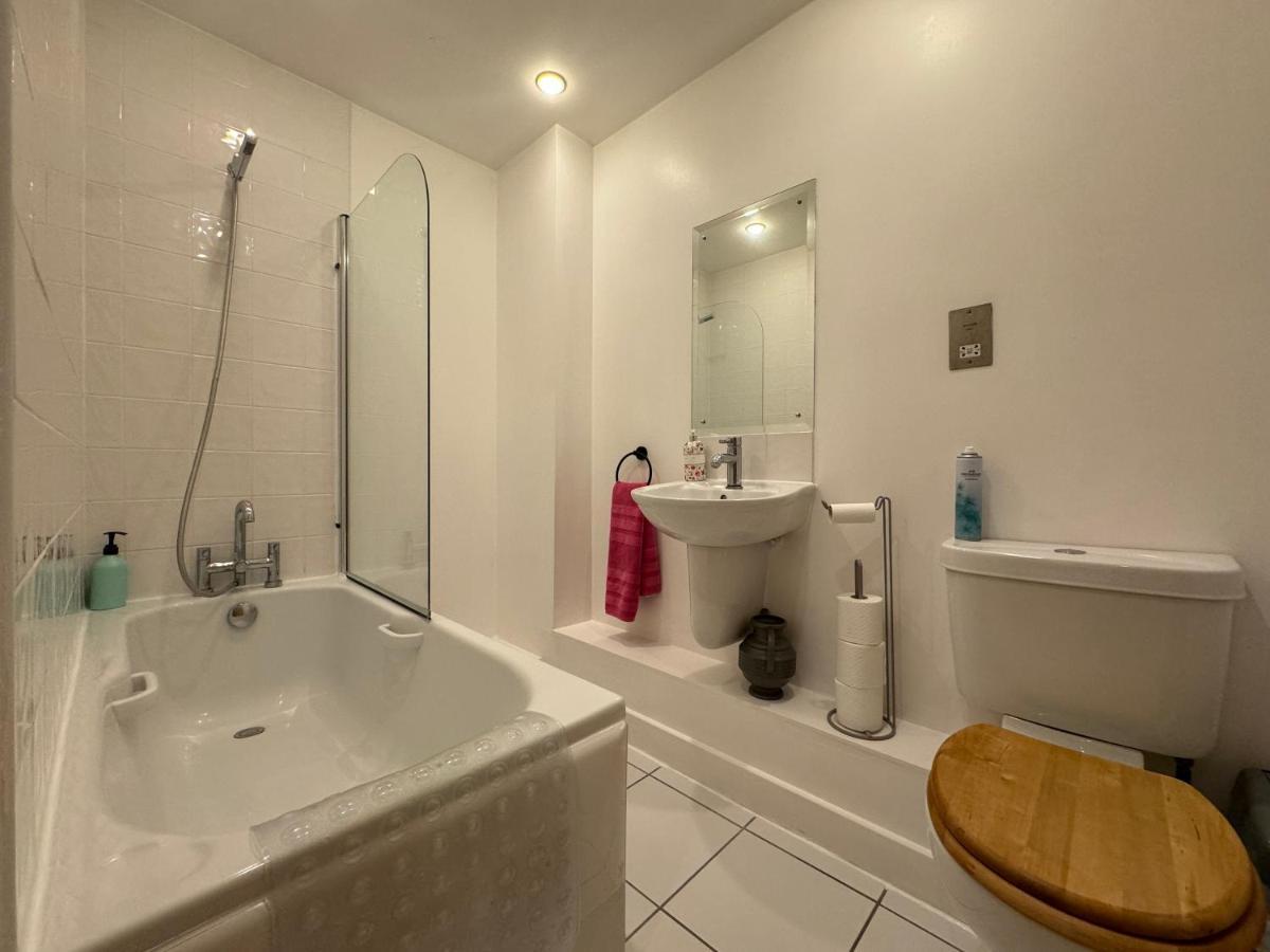 The Noko 2 Bedroom Central By Wild London