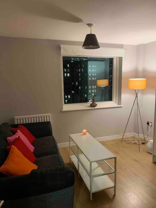Apartment Skyline View - Of London.