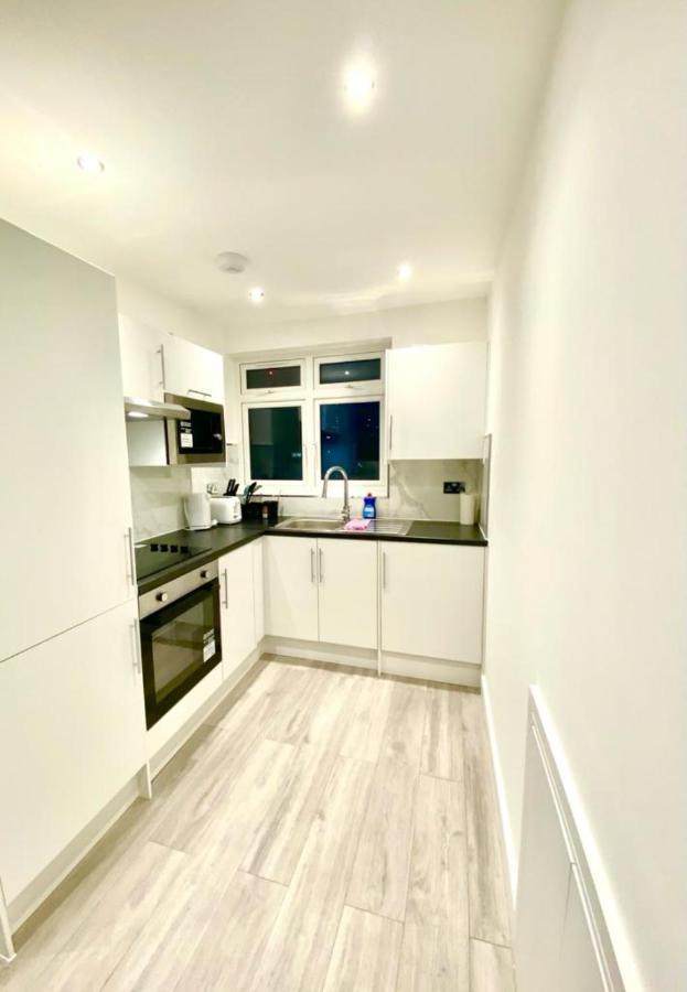 Lovely One Bed In Appartement Londen