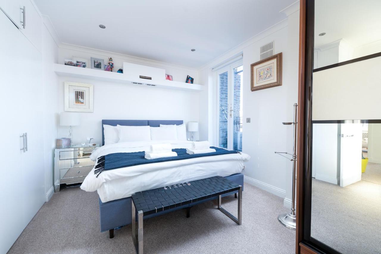 Bright Belgravia By Underthedoormat London