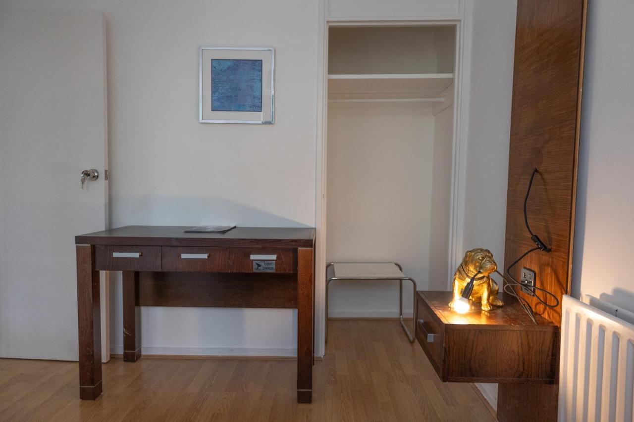 - 4 Bed - Sleeps 8 - Garden - Pet Friendly Holiday home *