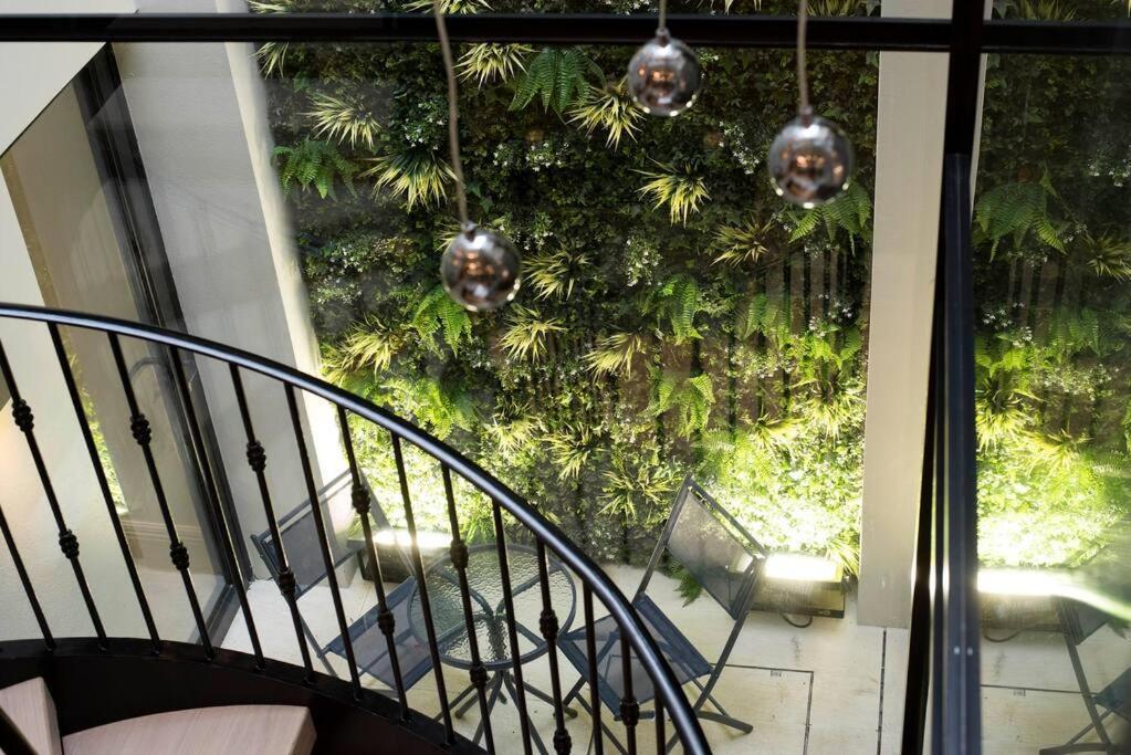 New, Luxury 3 Bed Duplex In Covent Garden Appartement *