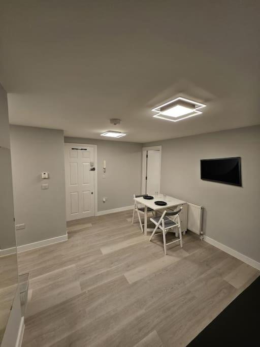 Apartment Luxury Flat - With Roof Terrace