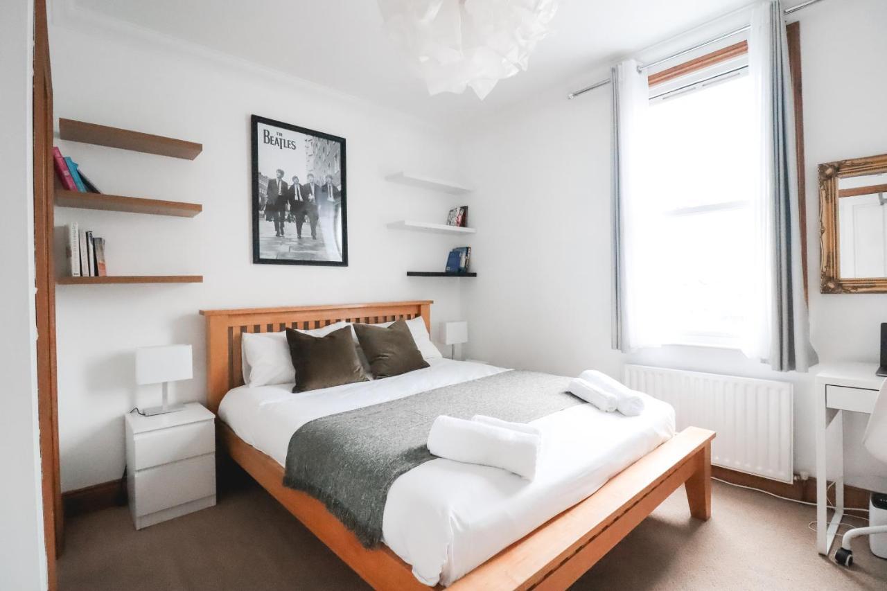 Fulham Guest house *