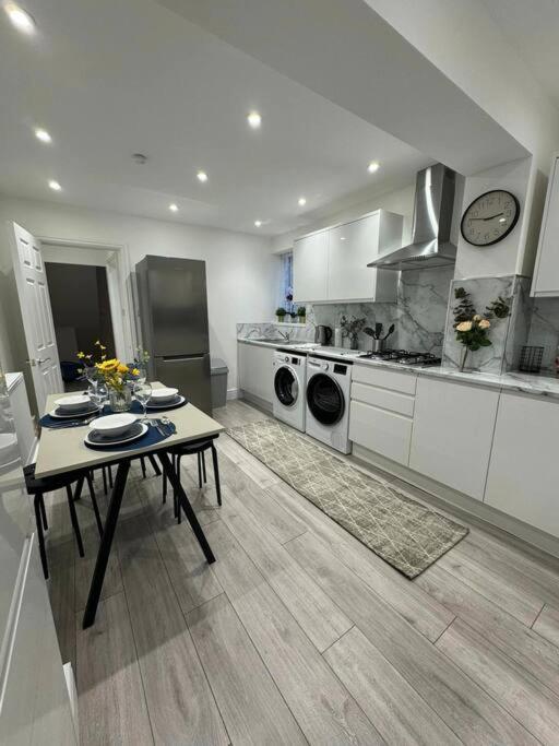 Modern 5 Bed Near Excel -big Ben Сasa de vacaciones *