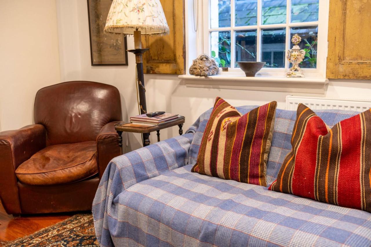 Holiday home Character In Historic Hampstead