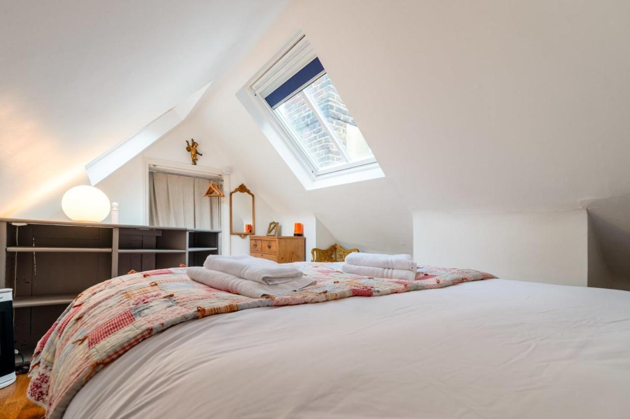 Character In Historic Hampstead Holiday home London