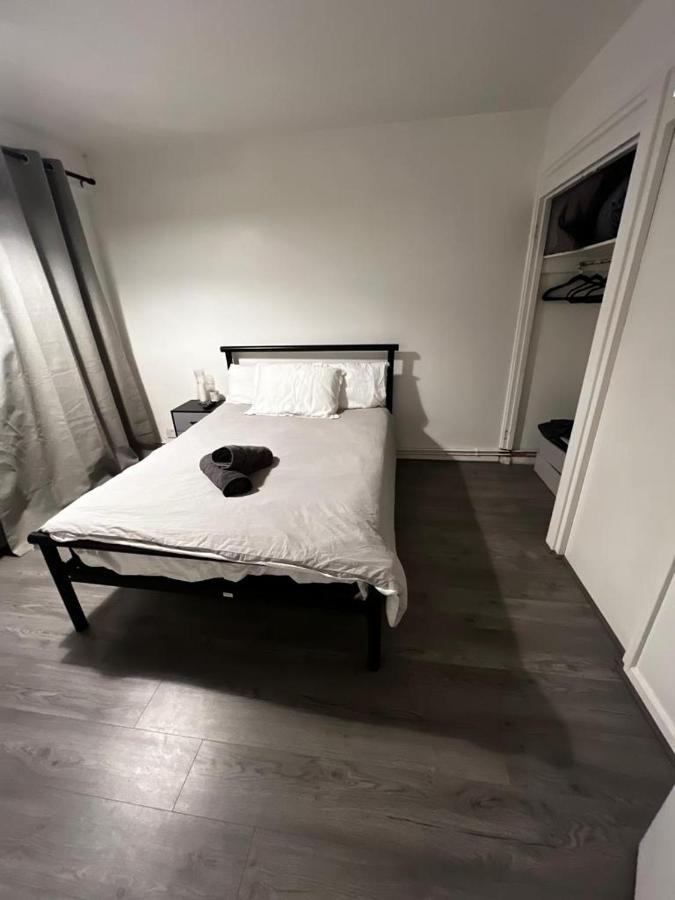 Holloway Ap Apartamento *