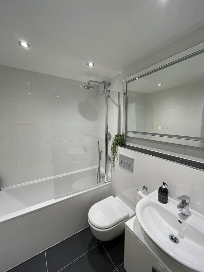 Stunning 3bd Maisonette Wbalcony - Old Street! Appartement