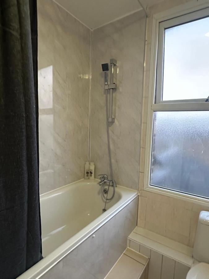 Apartment Beautiful No4 Forest Road *
