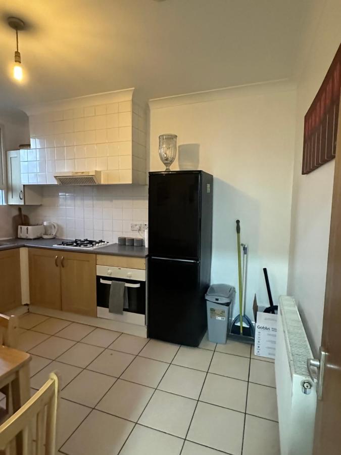 Beautiful No4 Forest Road Apartment London