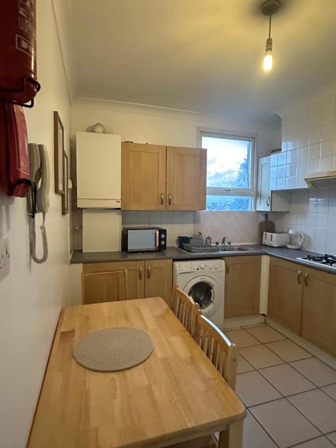 Beautiful No4 Forest Road Apartment
