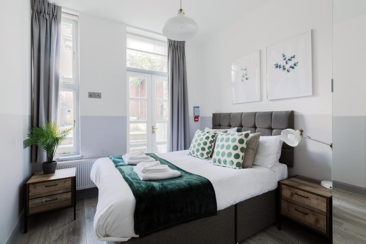 Apartment Modern Kensington London