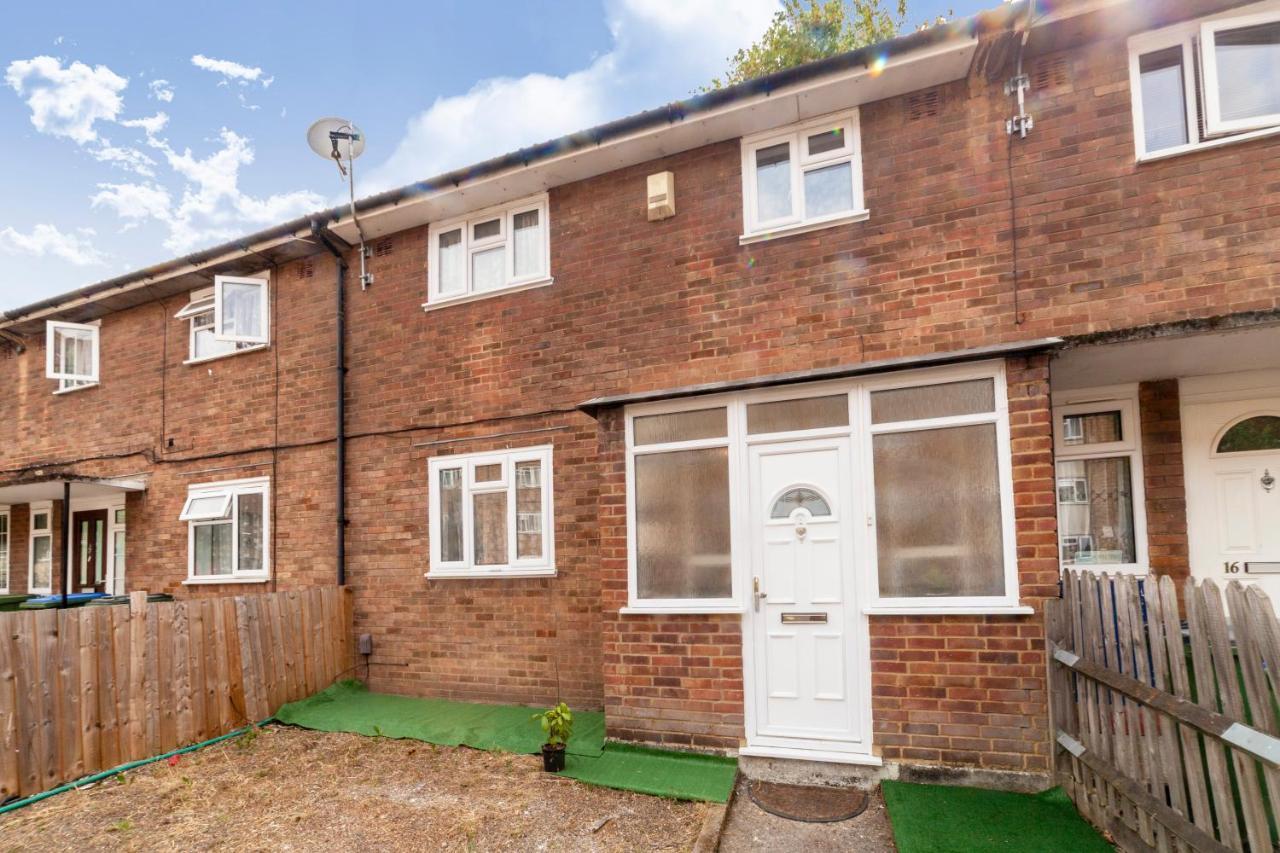 Holiday home Stunning 3 Bed House With Private Garden, Woolwich London
