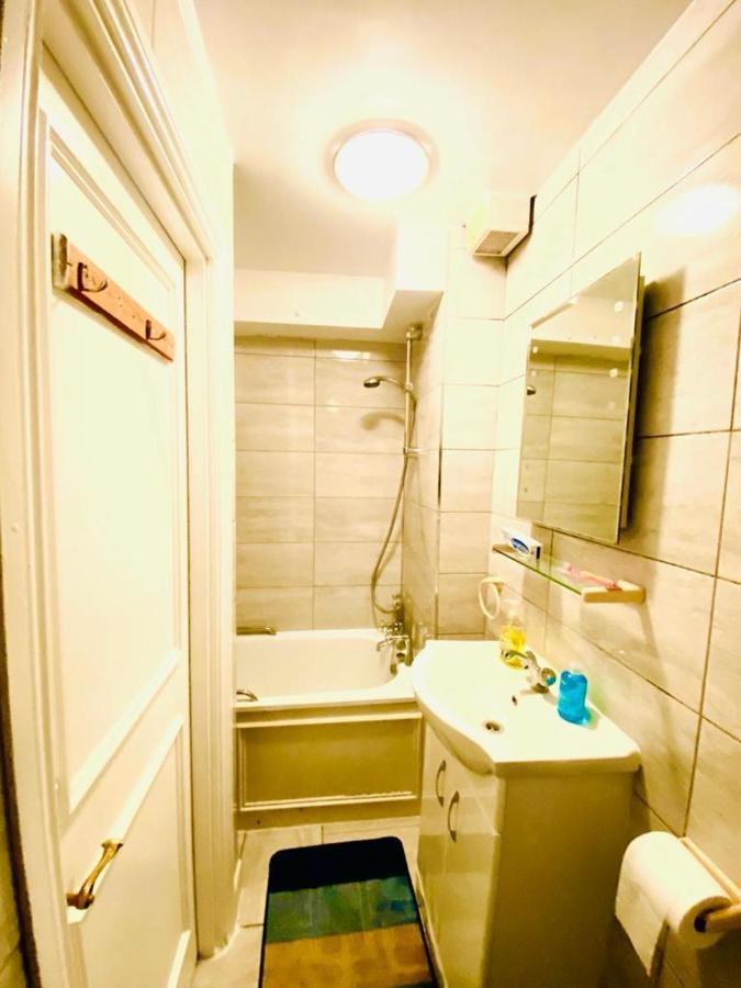 Tow Bedroom In Appartement