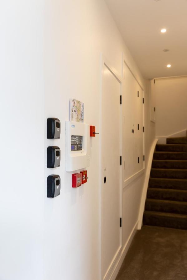 Apartment Modern 2 Bed Charlotte Street On 3rd Floor