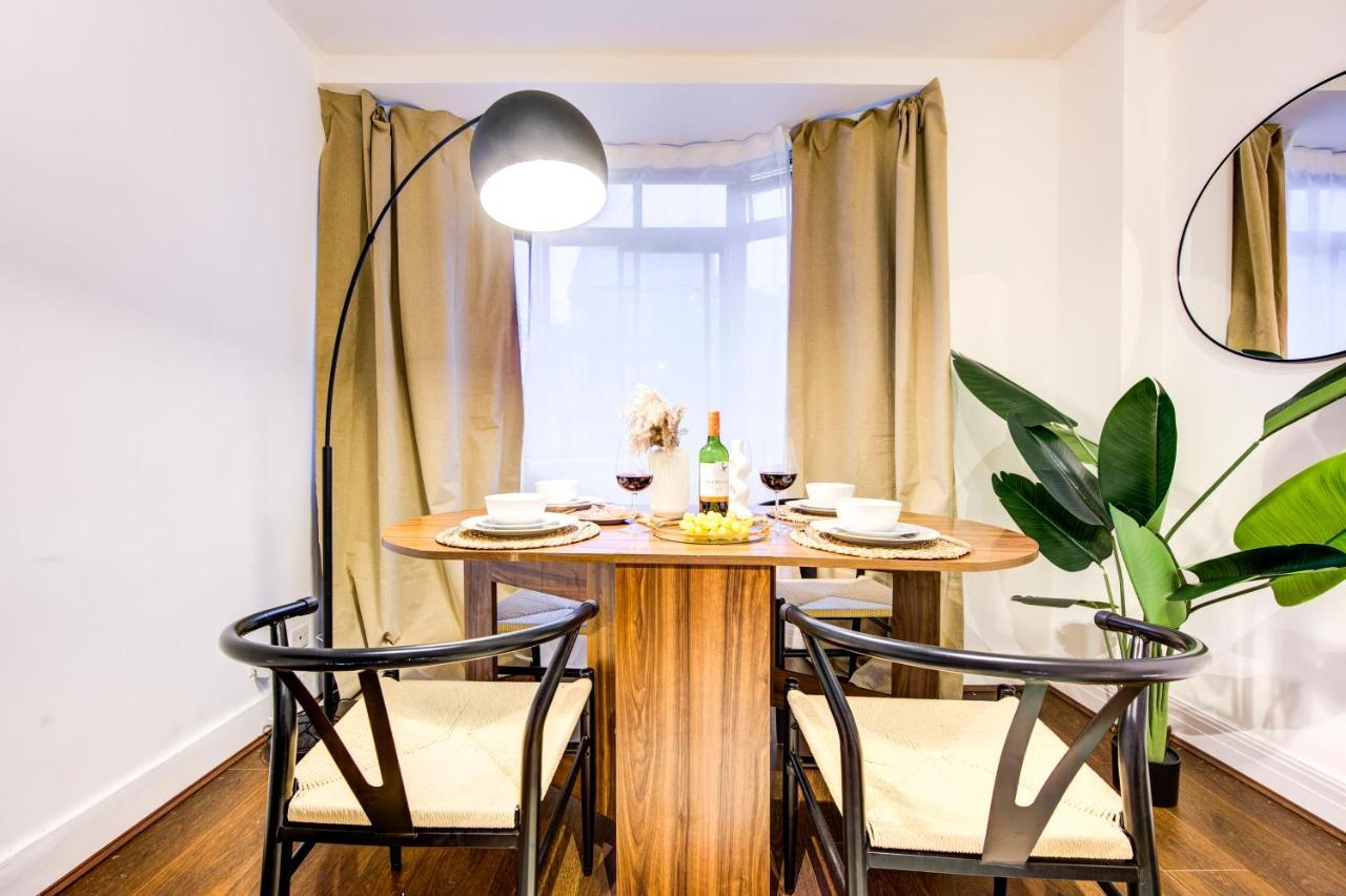 Apartment Hyde Park Chic Modern Flat For 4