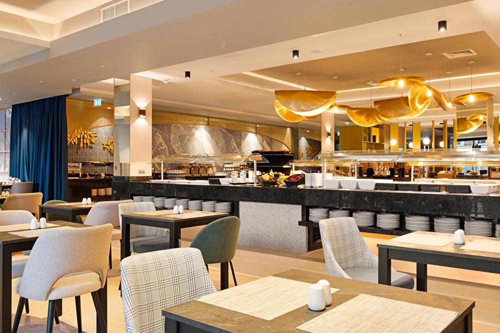 Riu Plaza Victoria 4* London