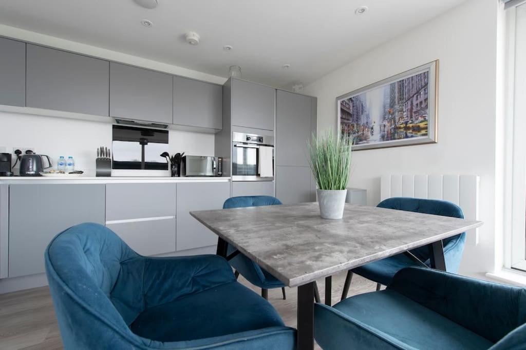 Finsbury Park Penthouse: Luxe Living * London