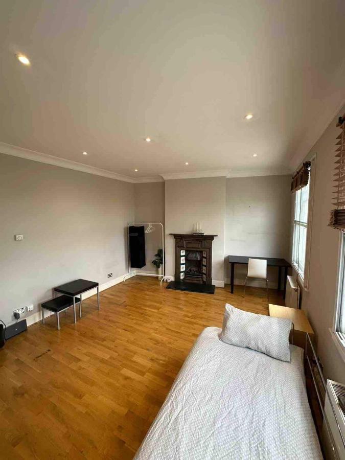 In Of - Fulham Homestay *