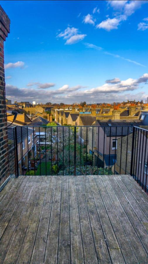 In Of - Fulham Homestay London