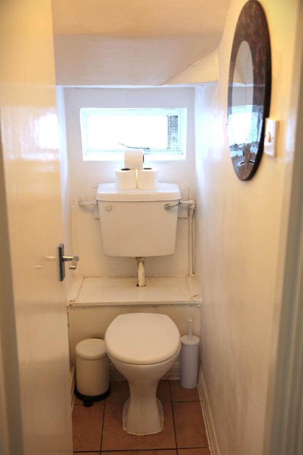 Camden Apartment *