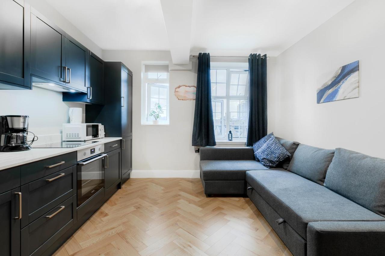 Bright Near Marble Arch And Hyde Park * Londen