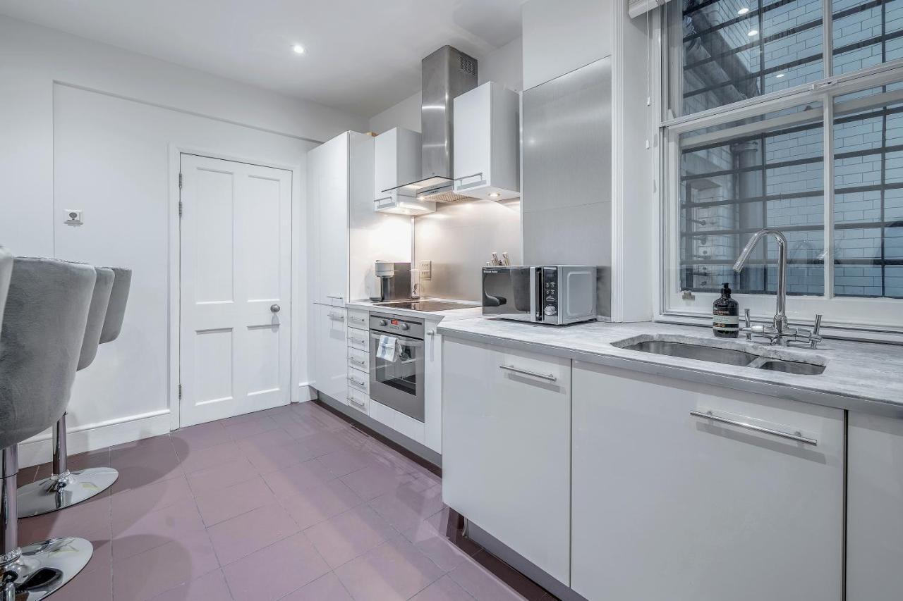 Tottenham Court's House - 2 Bed * London