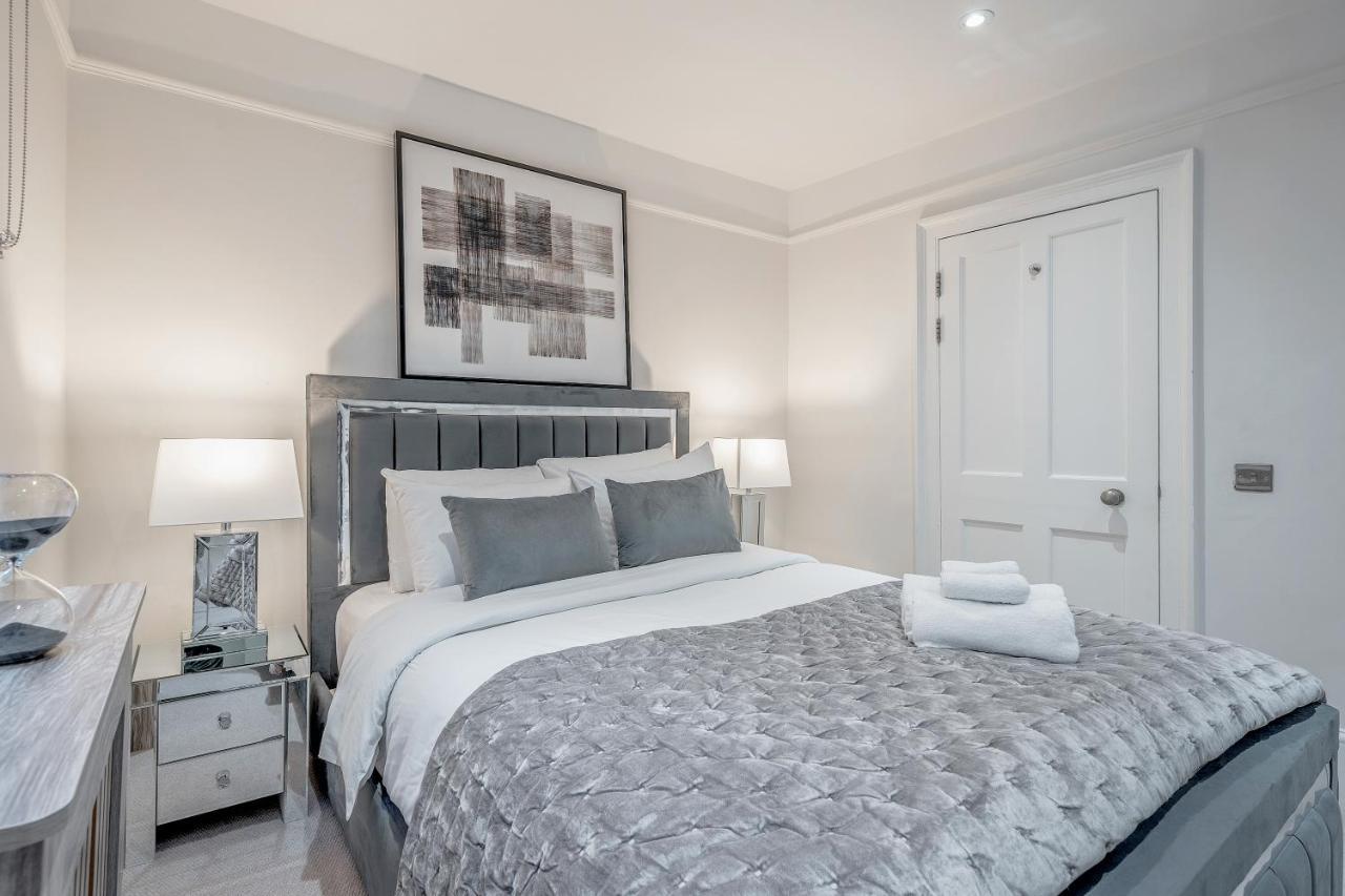 Tottenham Court's House - 2 Bed * London