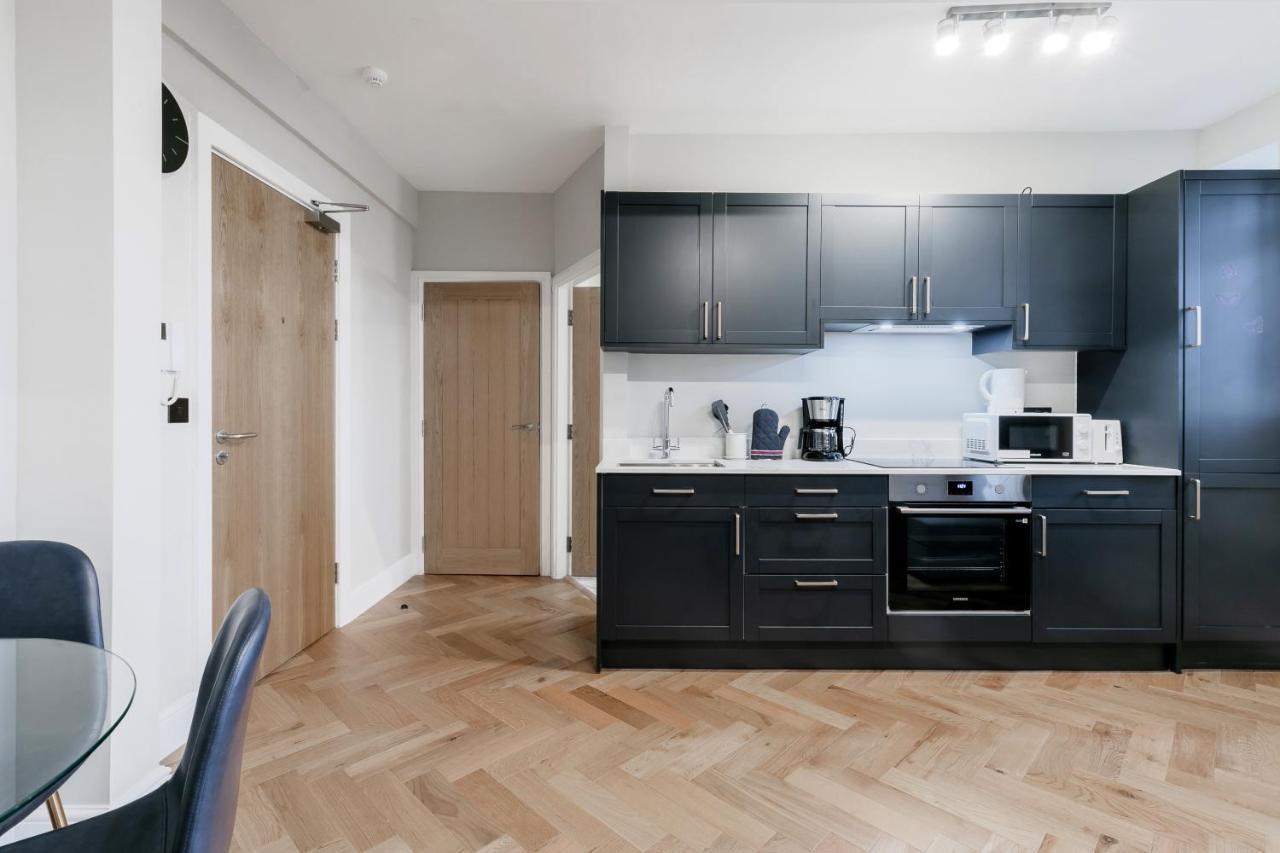 Bright Near Marble Arch And Hyde Park * Londen
