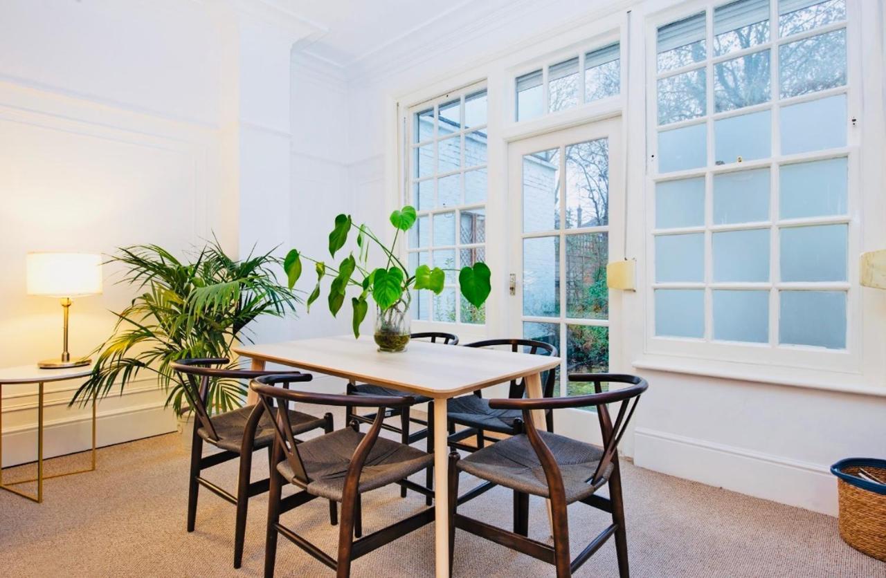 Spacious & Charming Garden Flat -zone 2- Great For Access * London