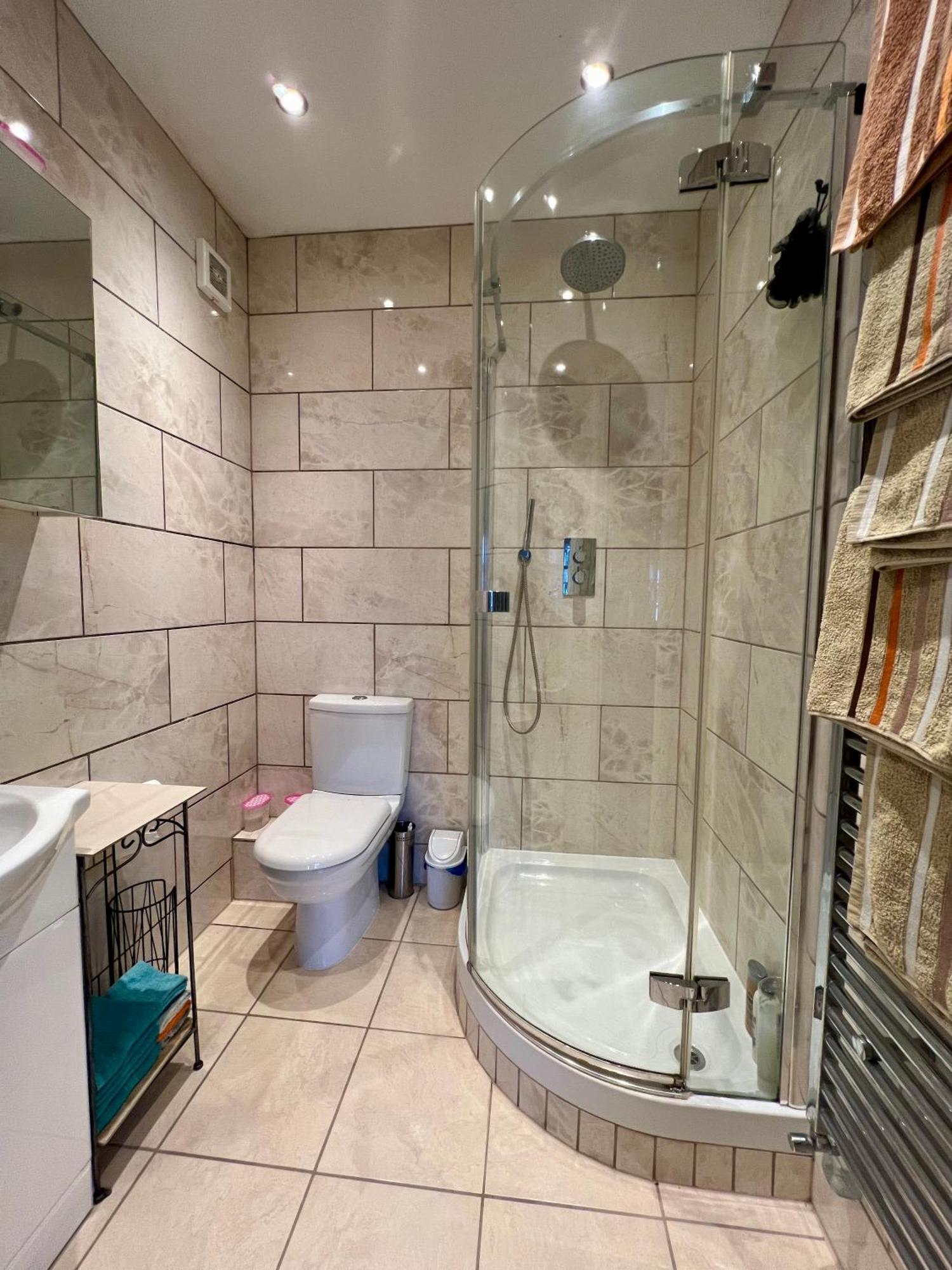 Saint Gabriel'S Road Guesthouse Guest house