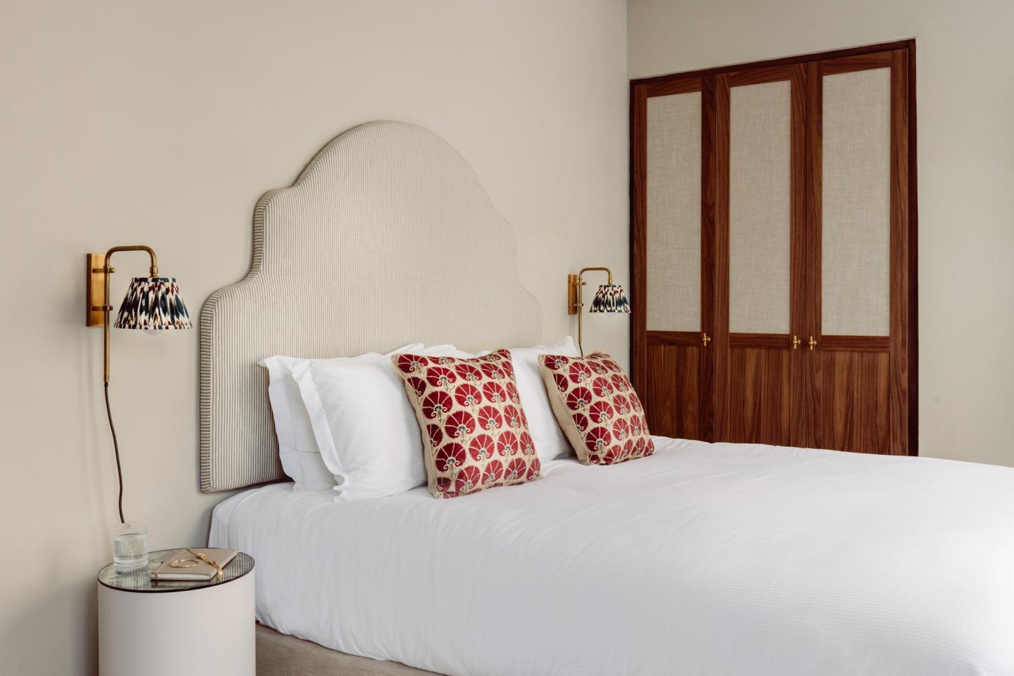 Apartahotel Native Kings Wardrobe, St Pauls 4*