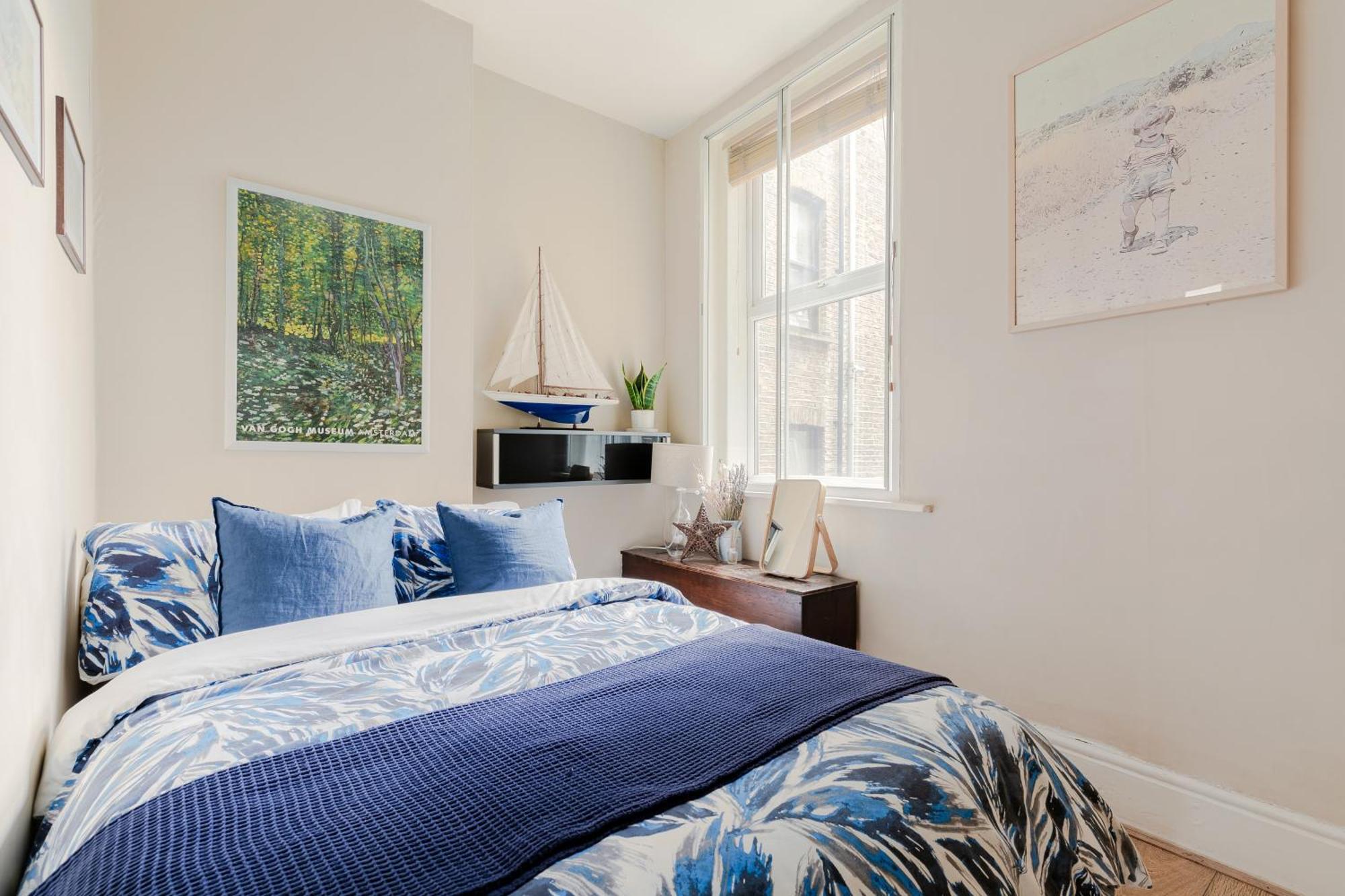Artistic Pied-a-terre, Steps From The Tube, Moments From London's Heart * Londres