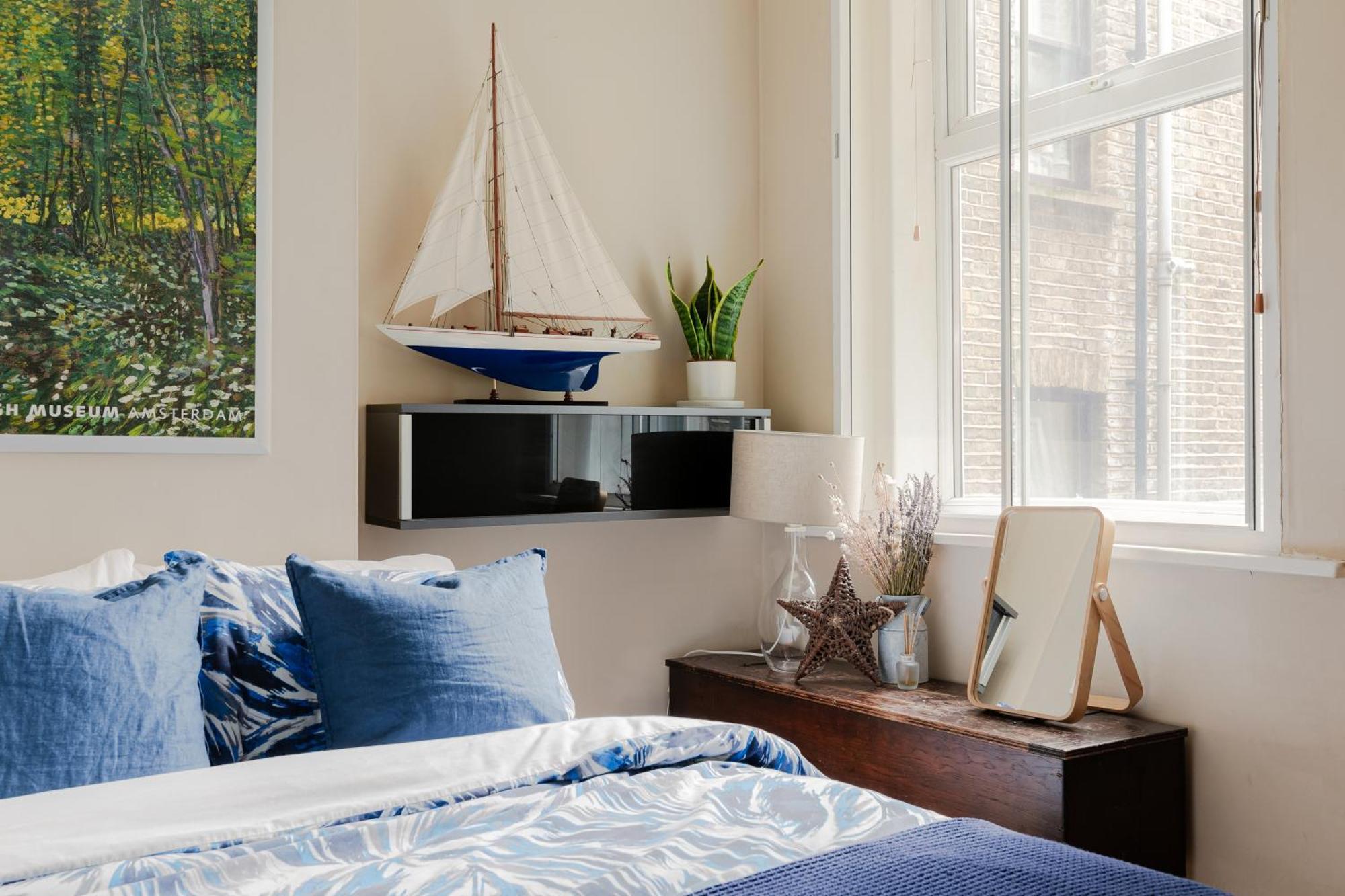 Artistic Pied-a-terre, Steps From The Tube, Moments From London's Heart Londres
