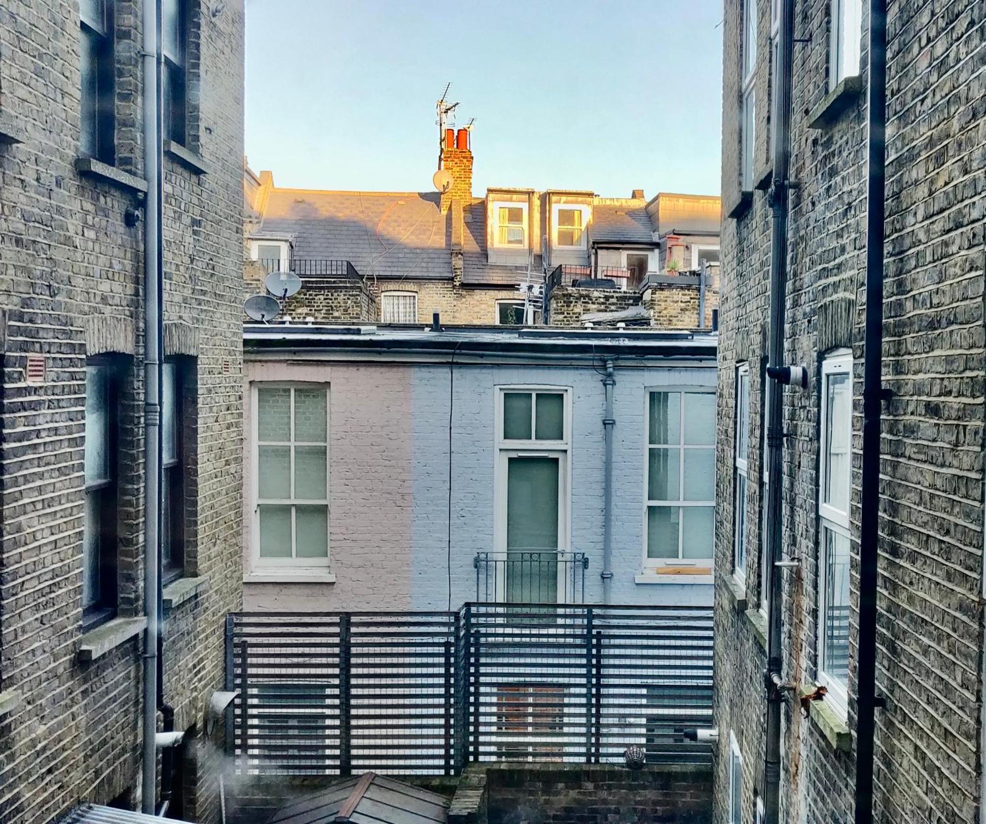 Artistic Pied-a-terre, Steps From The Tube, Moments From London's Heart * Londres