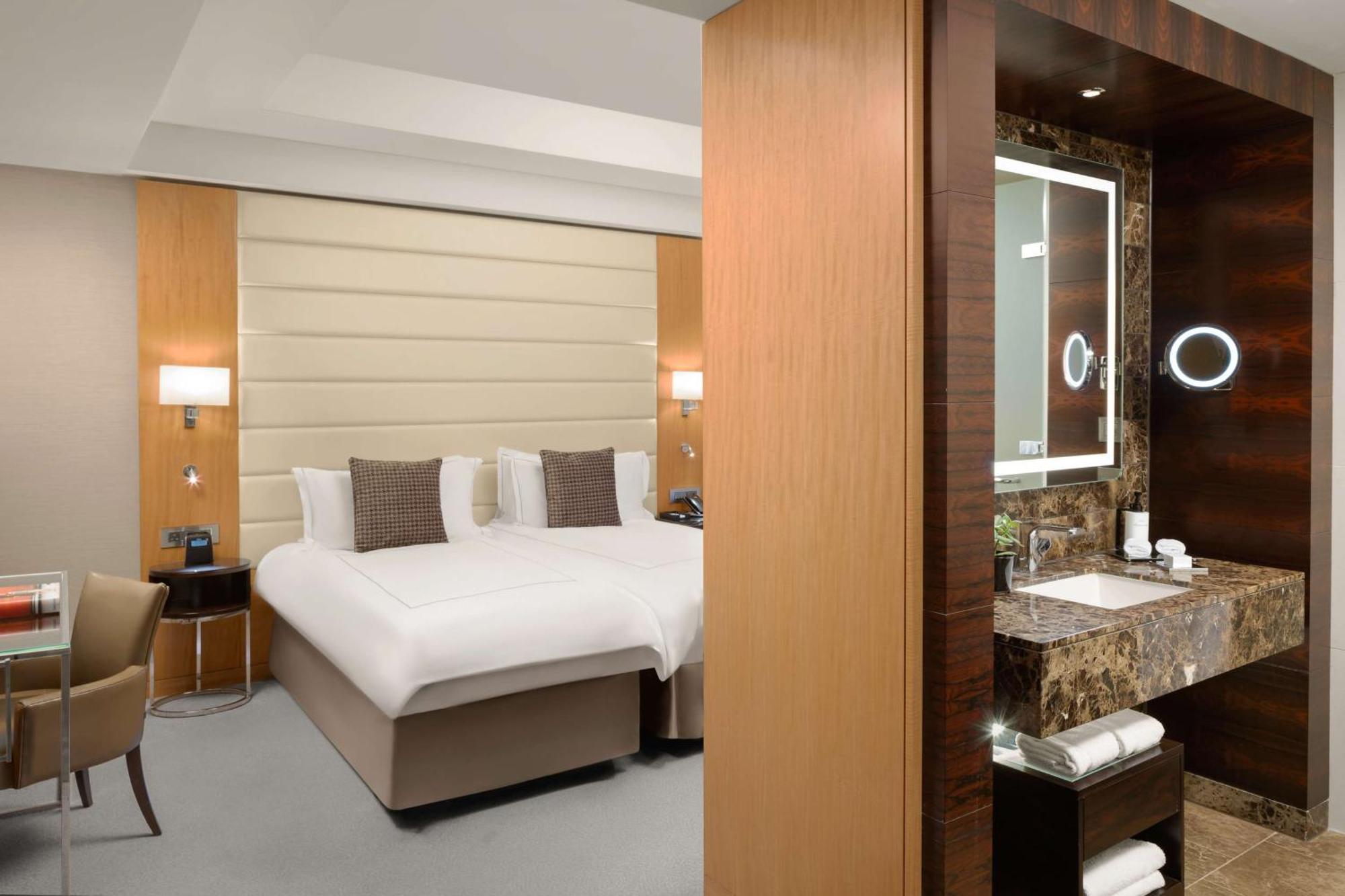 Conrad St 5* Londen