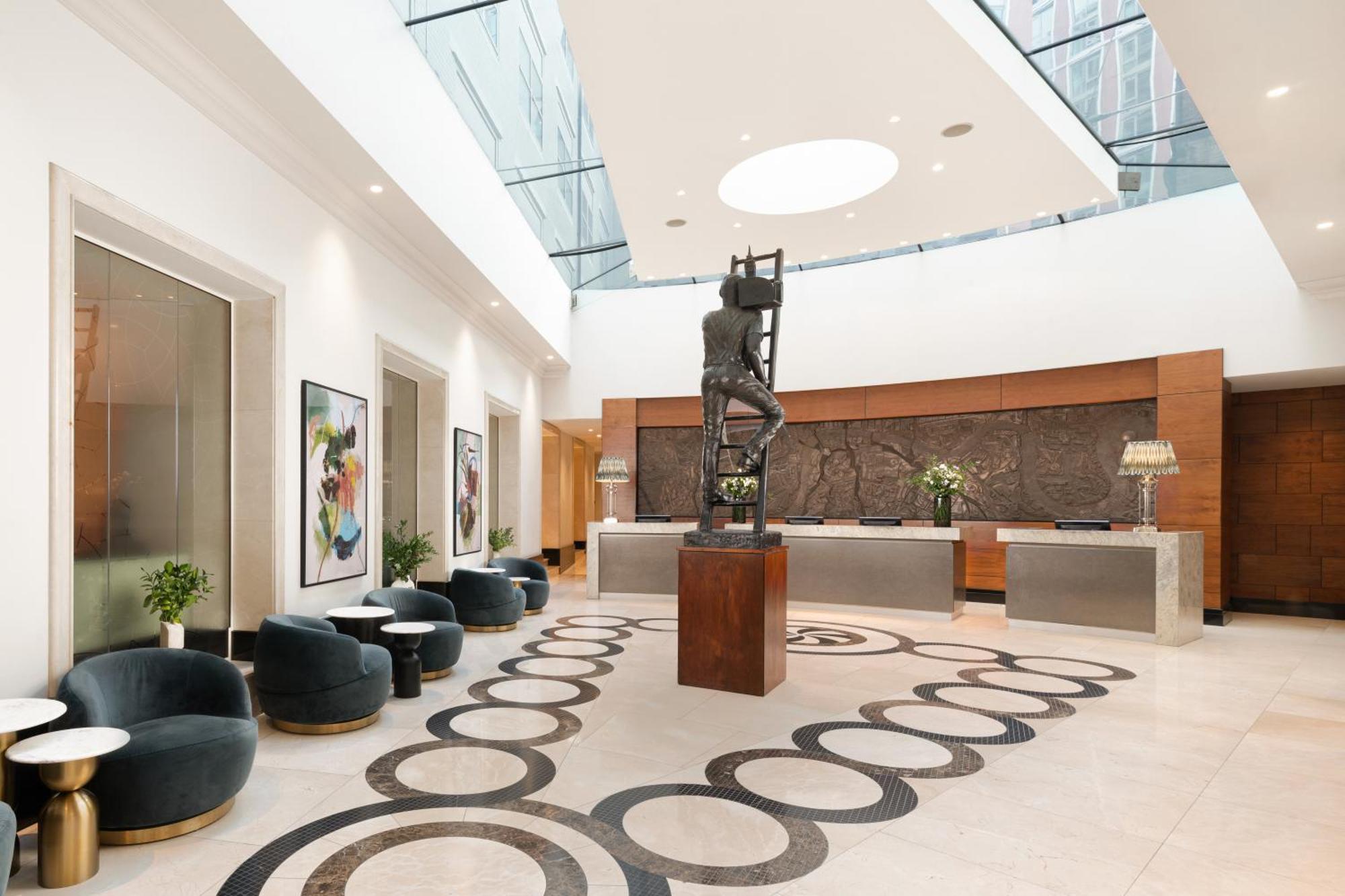 Conrad St Hotel Londen