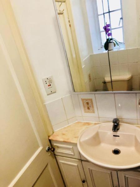 Mayfair Hyde Park Apartment