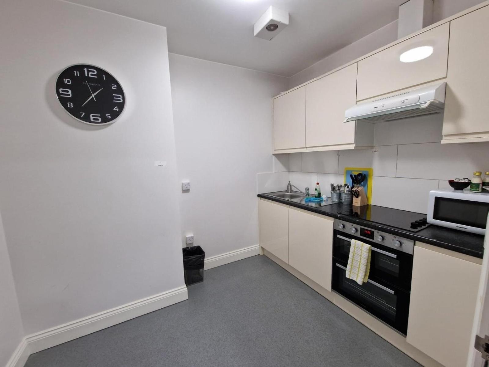 Eldon Chambers Pod 5 By Living Holiday home *