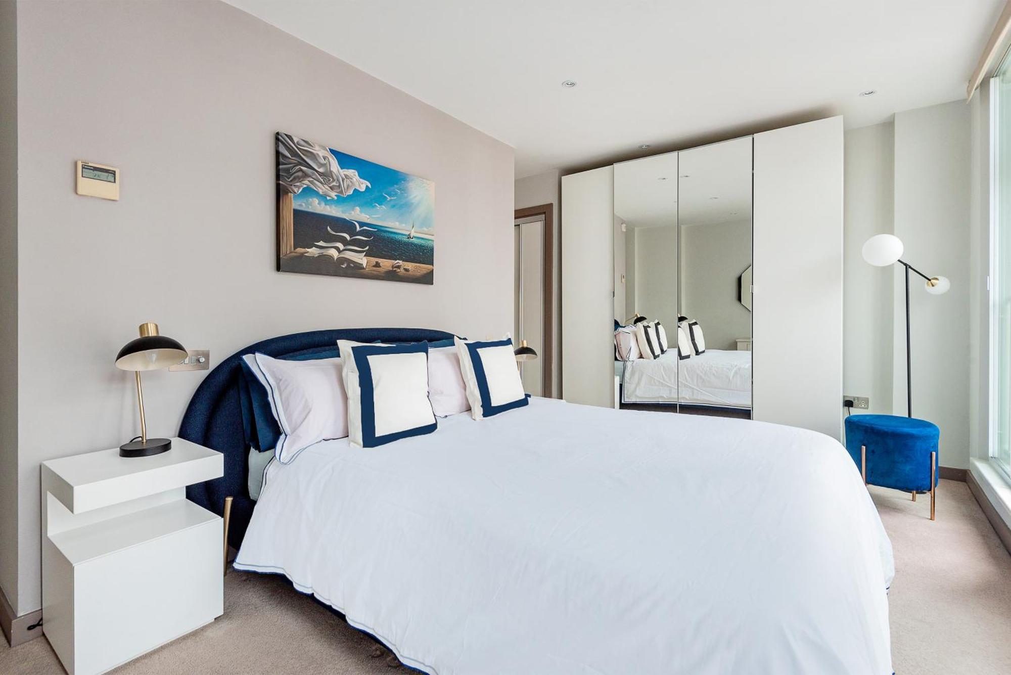 Arcore Premium Apartments: Mayfair Apartment