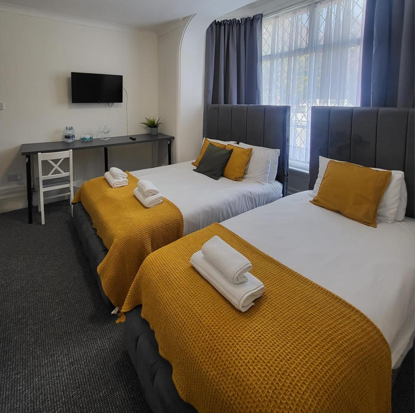 Woodford 3* London