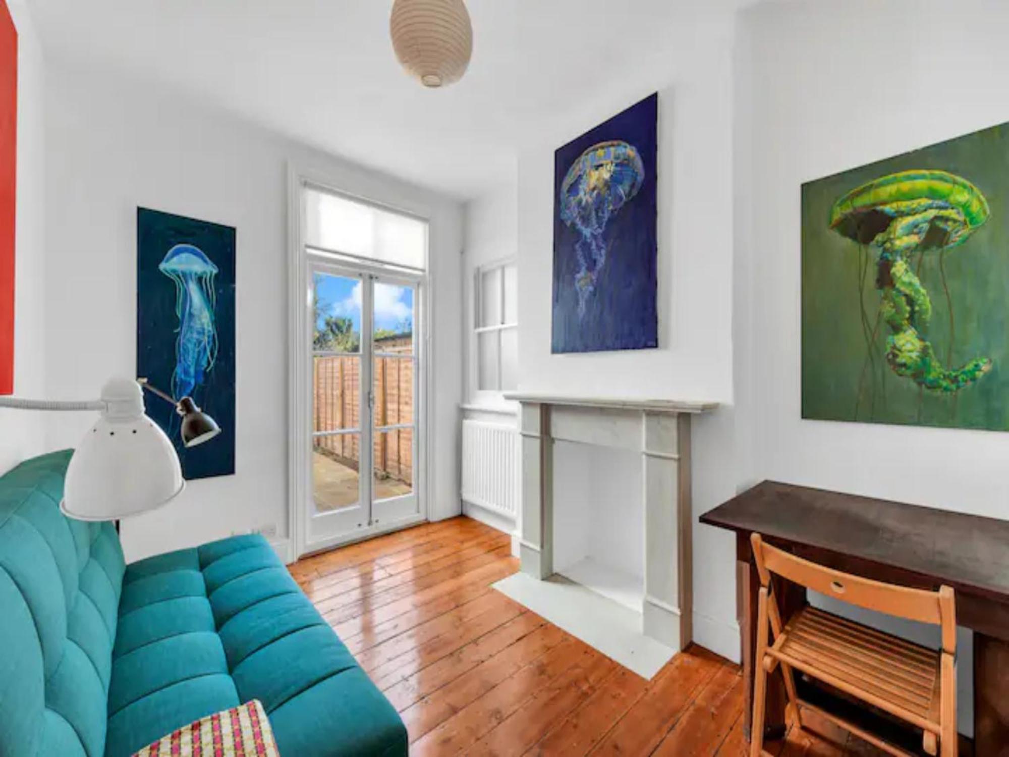 Pass The Keys Charming Victorian 2 Bed House With Artistic Flair In Acton Ideal For Families And Groups Excellent Transport Links