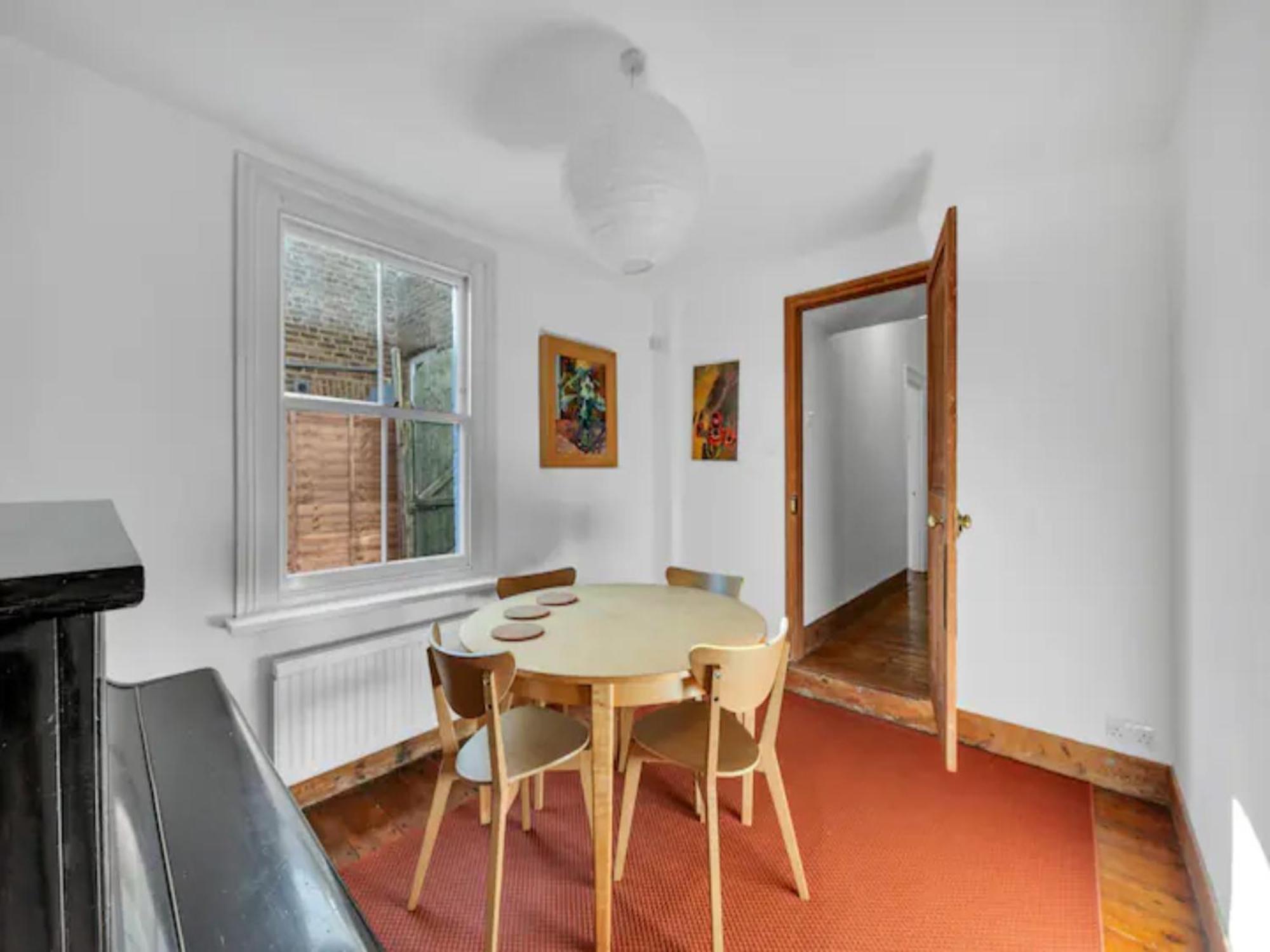Ferienhaus Pass The Keys Charming Victorian 2 Bed House With Artistic Flair In Acton Ideal For Families And Groups Excellent Transport Links