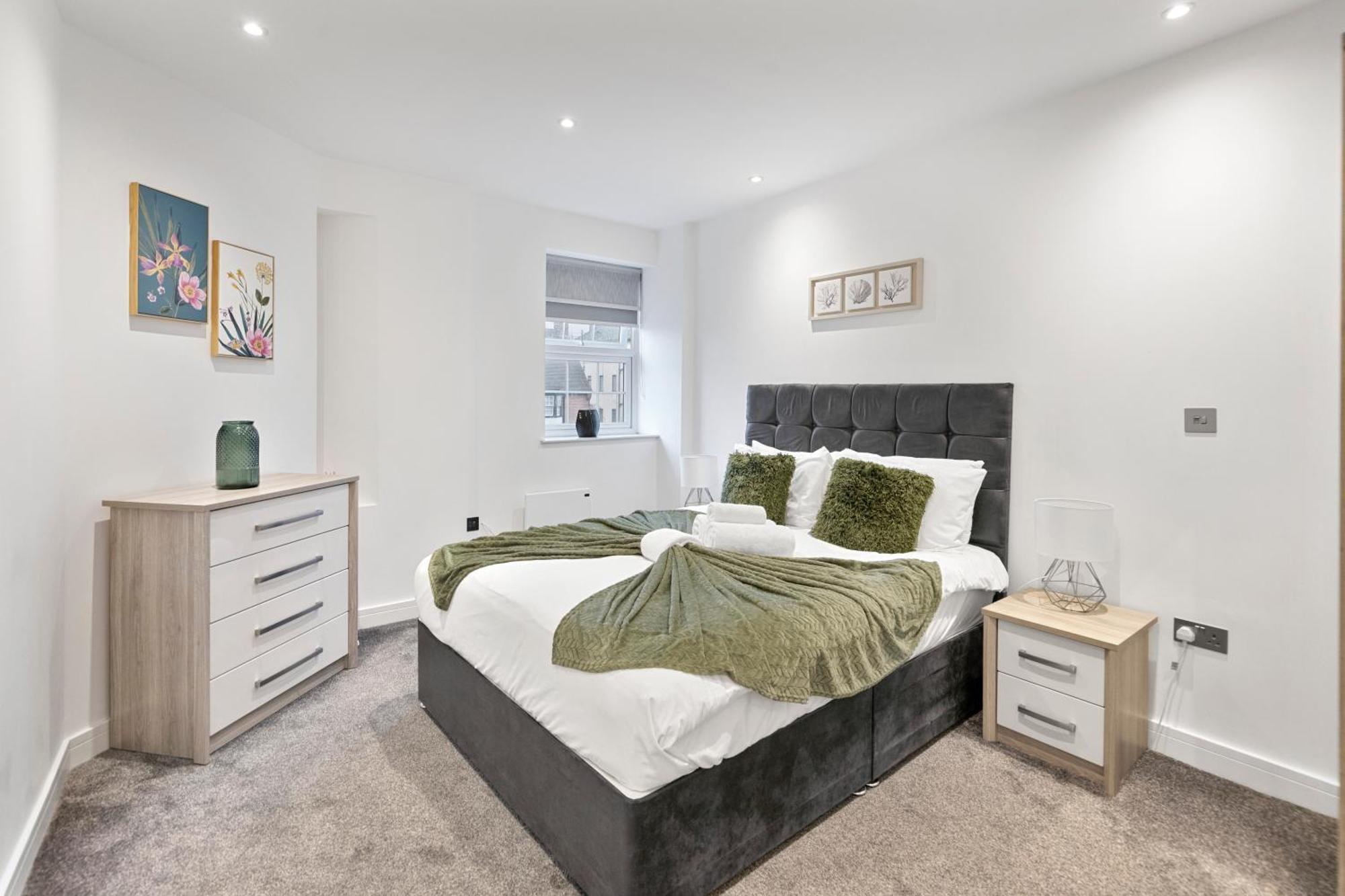 Apartment Bright And Spacious - Excellent Location